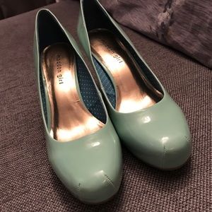 Mint Madden Girl Pump Heels  9.5